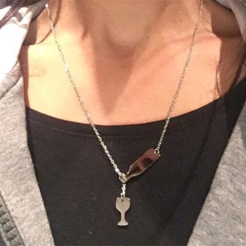 Collier bouteille de vin collier